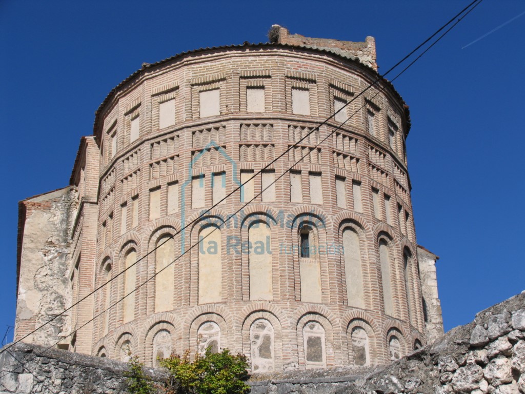Vista exterior de la cabecera