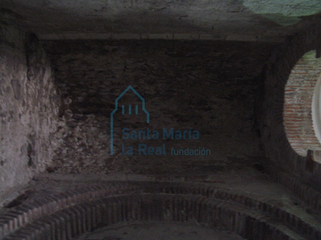 Detalle de la bovéda en el interior del crucero en la nave norte