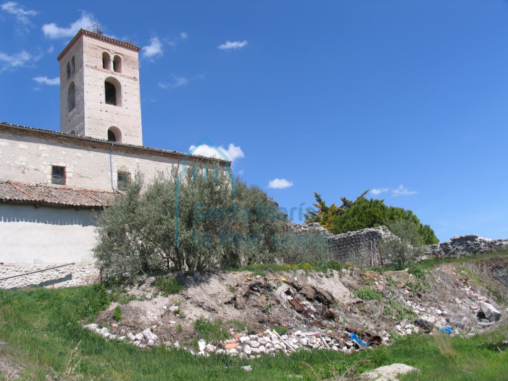 Vista de la iglesia desde el exterior