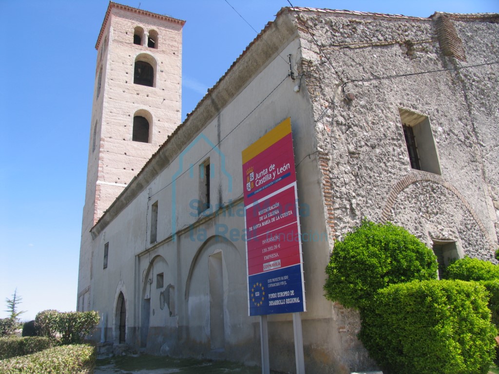 Vista exterior de la fachada sur