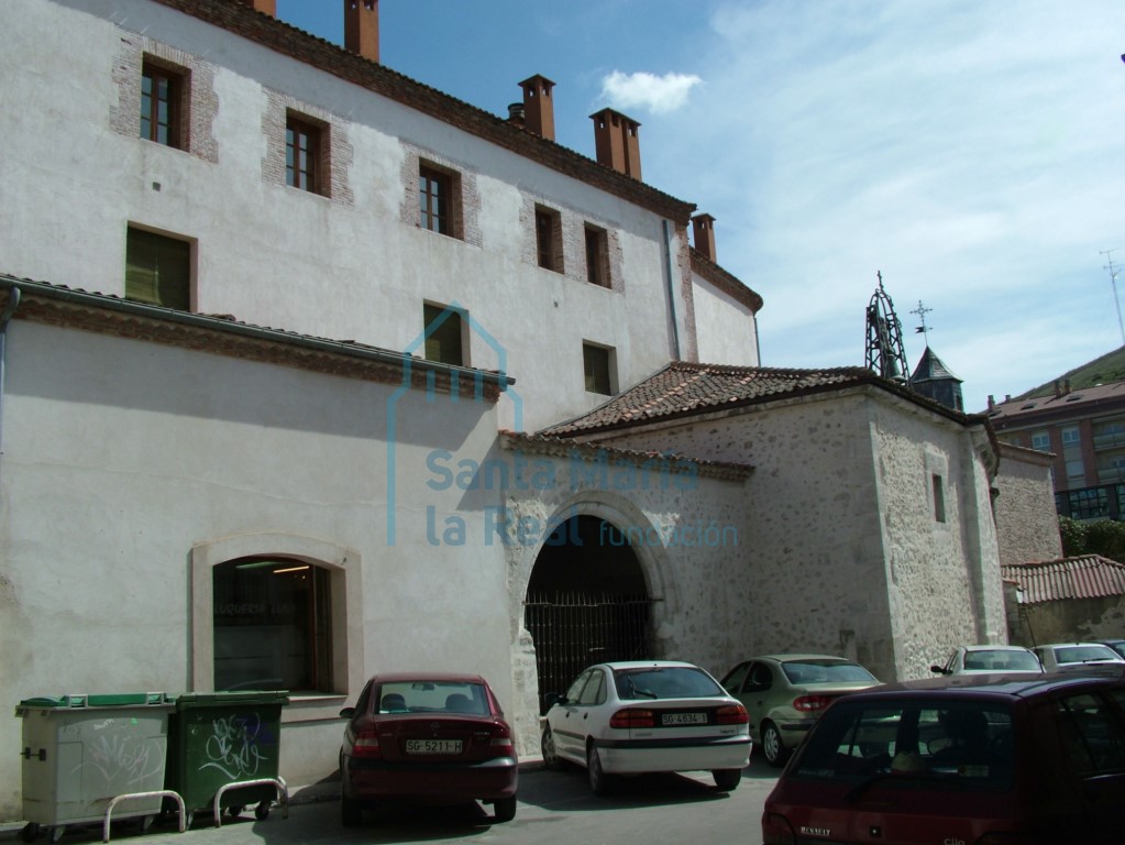Exterior de la iglesia