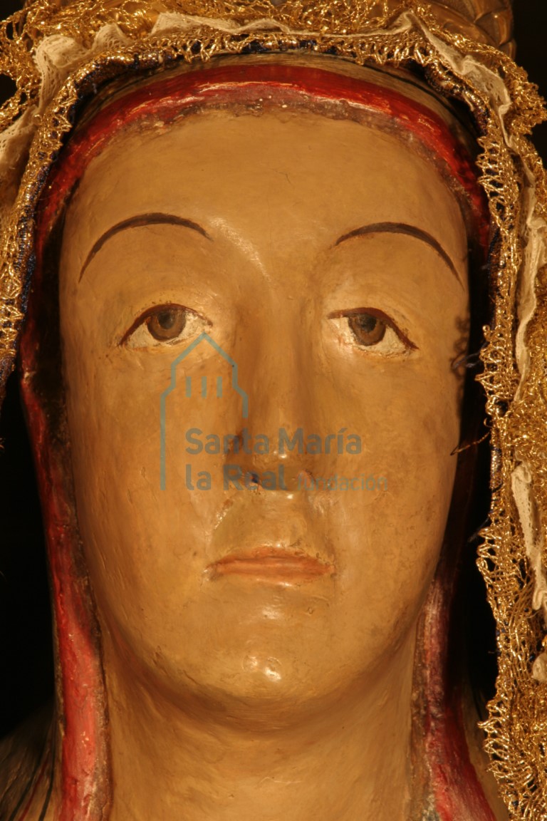 Detalle del rostro de la Virgen del Henar