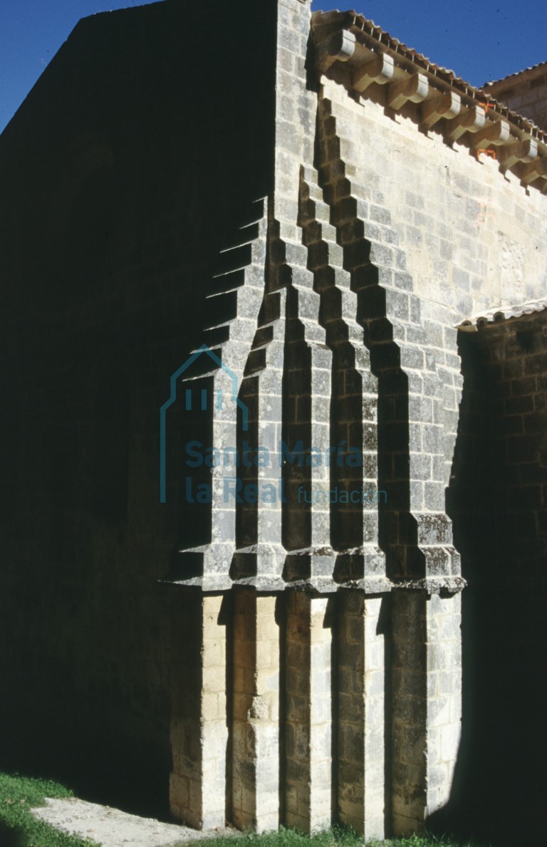Contrafuertes de la iglesia
