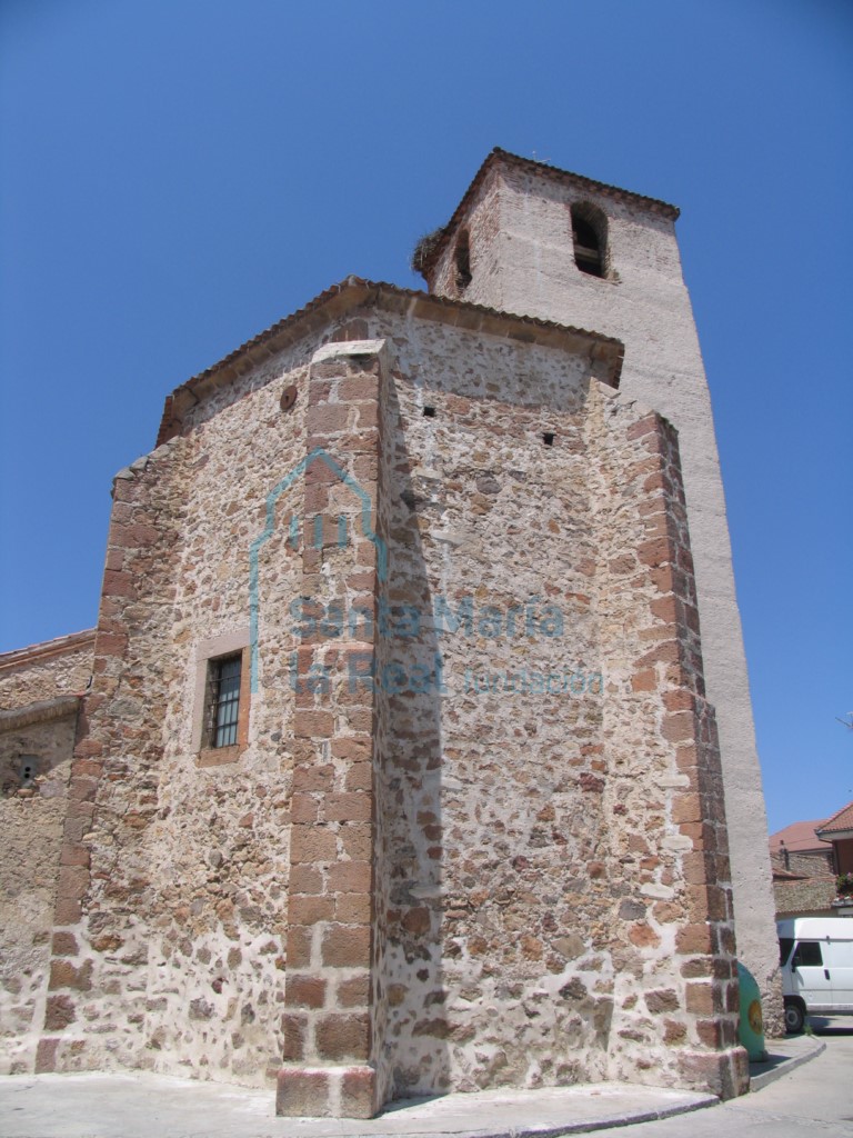 Exterior de la cabecera