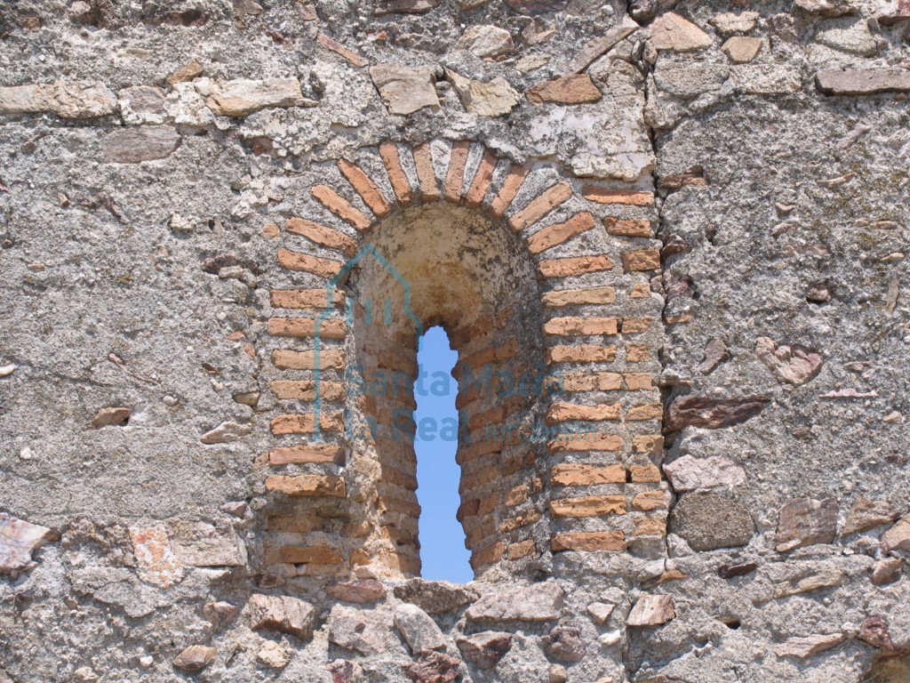 Ventana del muro septentrional