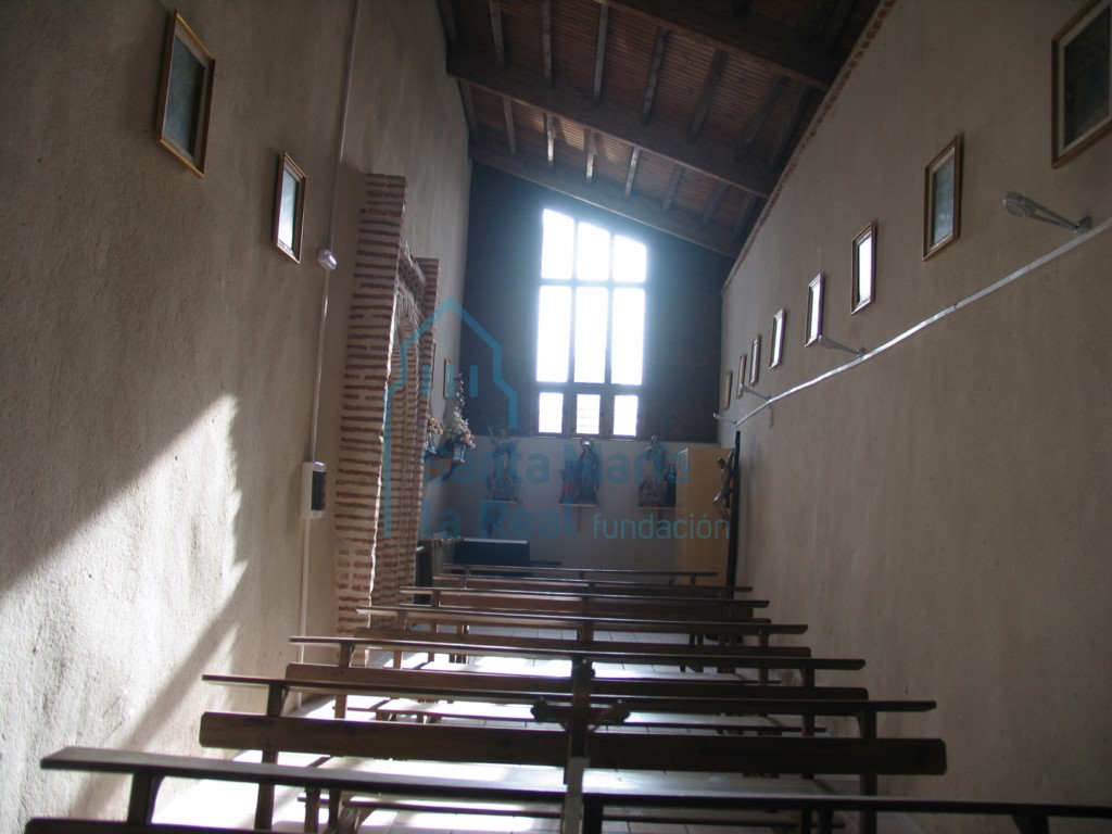 Capilla adosada al muro norte de la nave Capilla adosada al muro norte de la nave