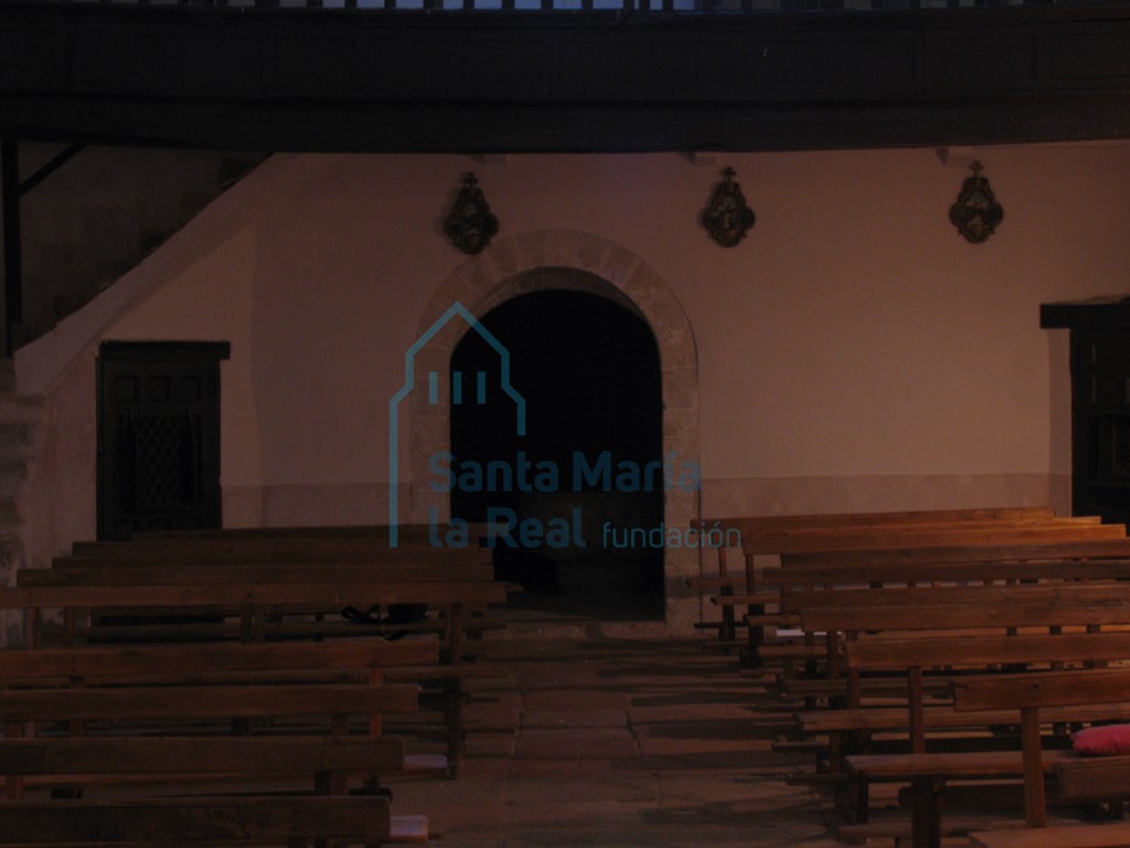 Vista de los pies de la iglesia desde la cabecera