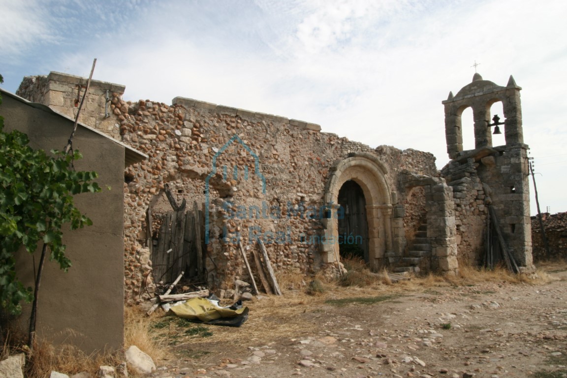 Exterior de la iglesia