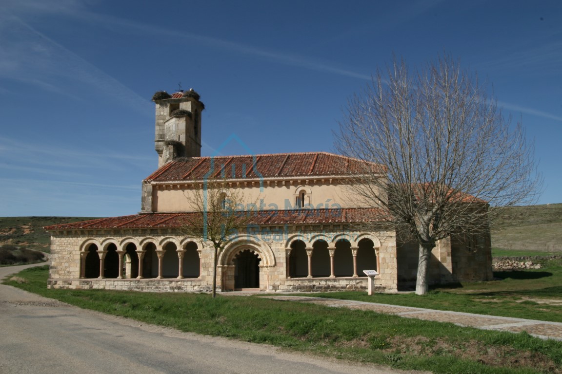 Vista general de la iglesia