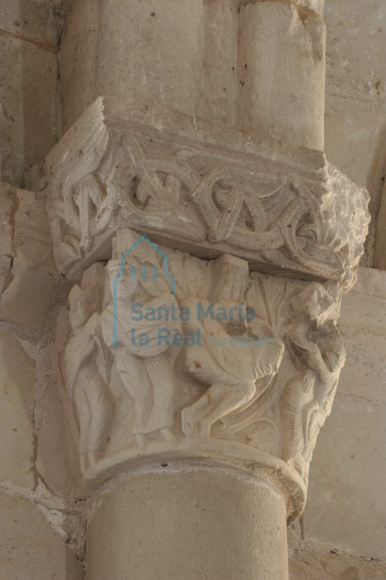 Capitel del interior de la cabecera. Epifanía