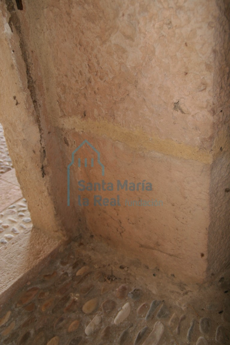 Espacio de acceso a la torre