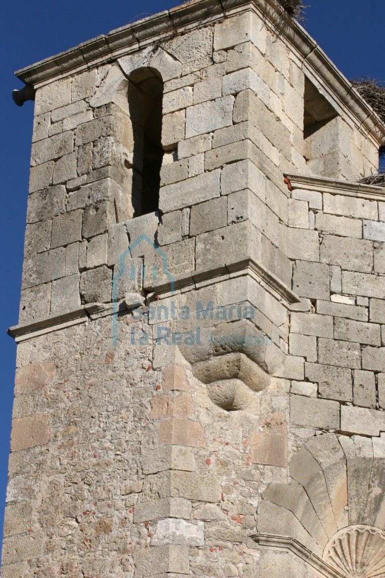Torre