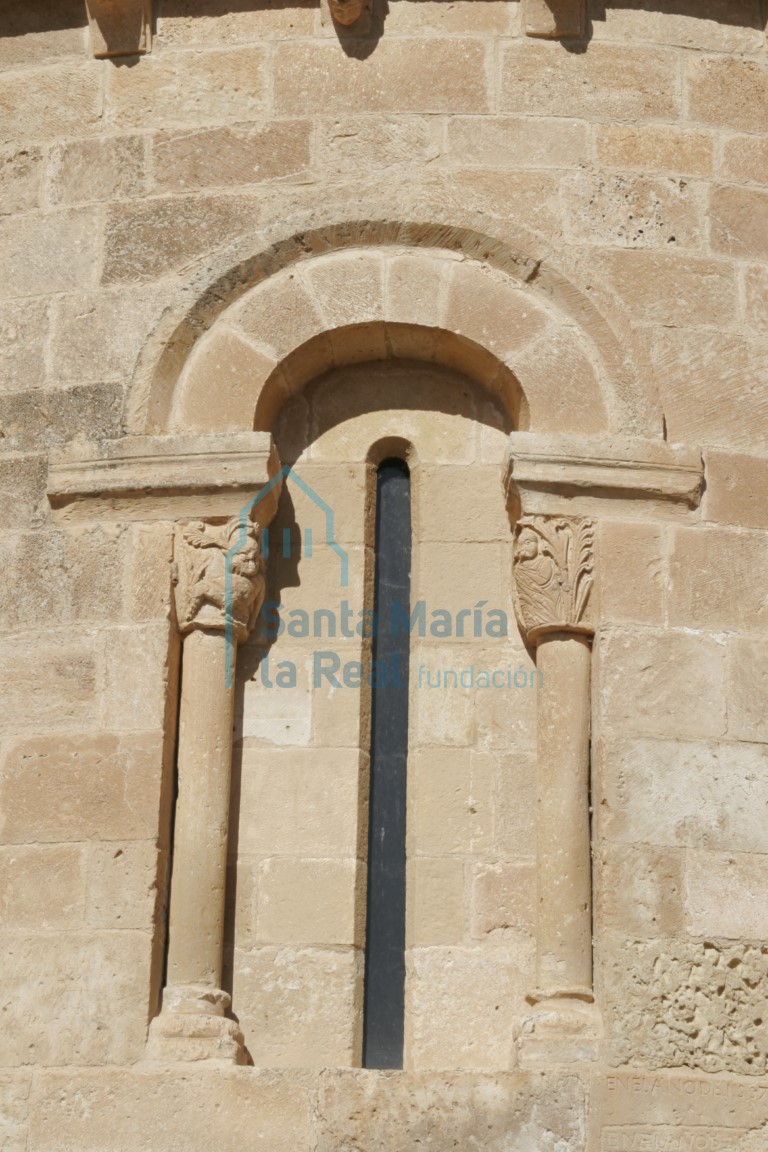 Ventana del ábside