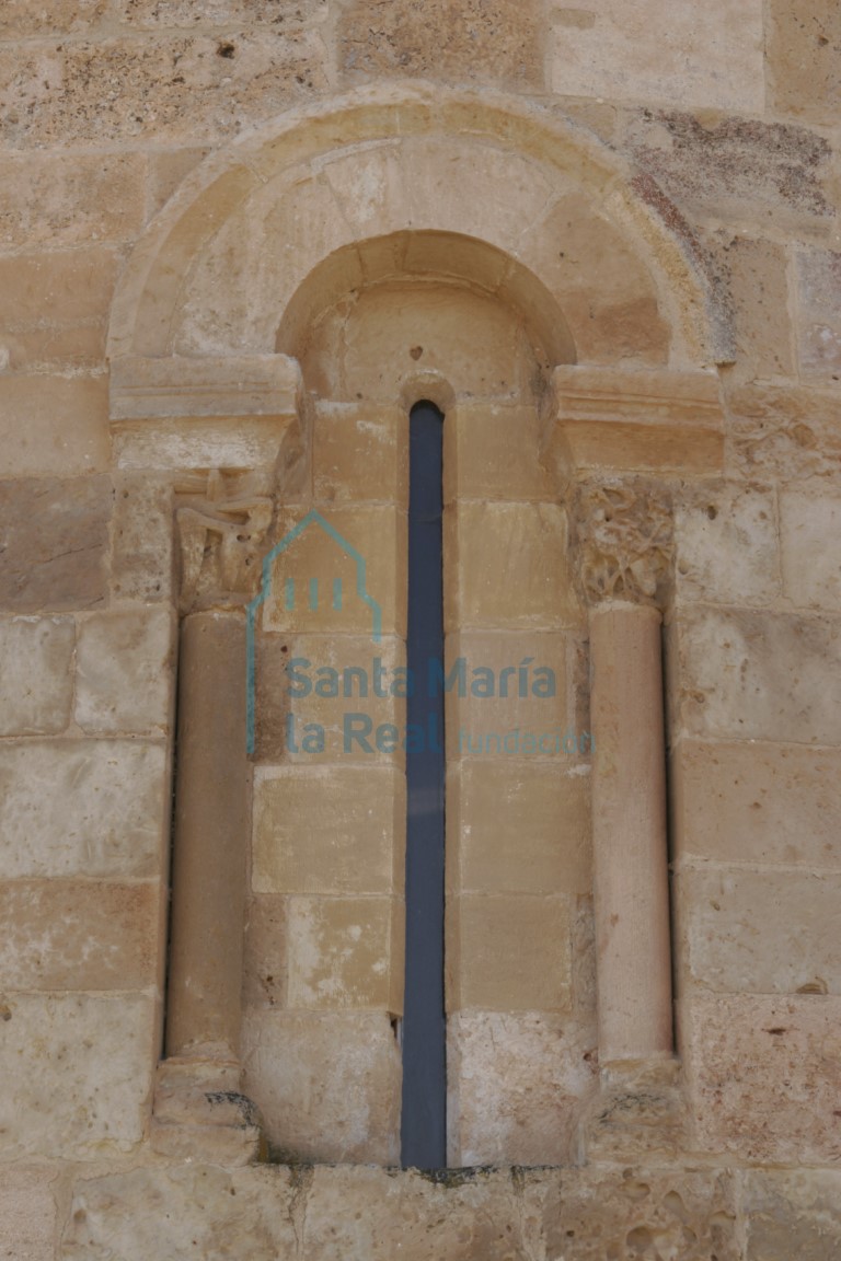 Ventana del ábside