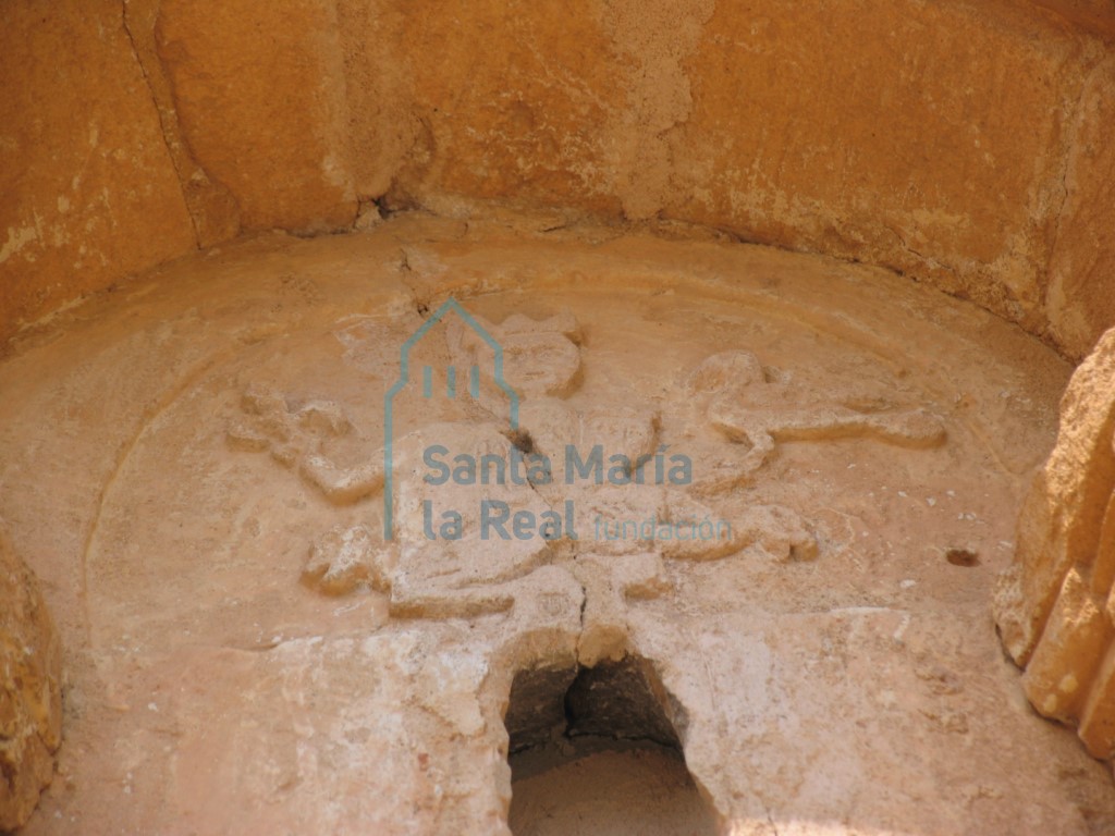 Detalle de la ventana sur del ábside