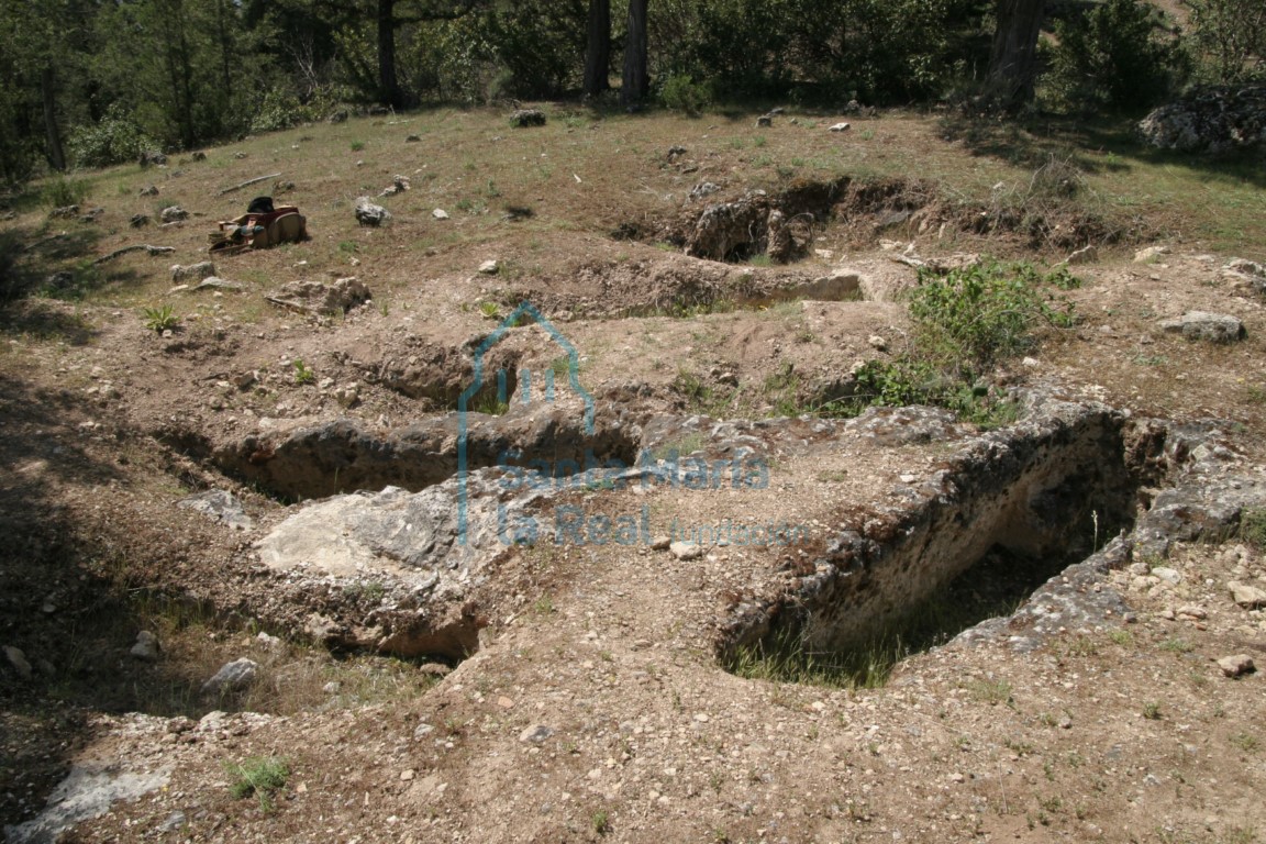 Tumbas antropomorfas
