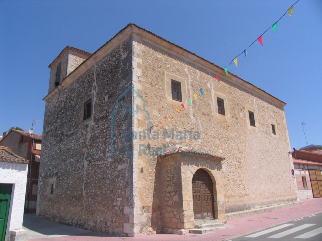 Exterior de la iglesia