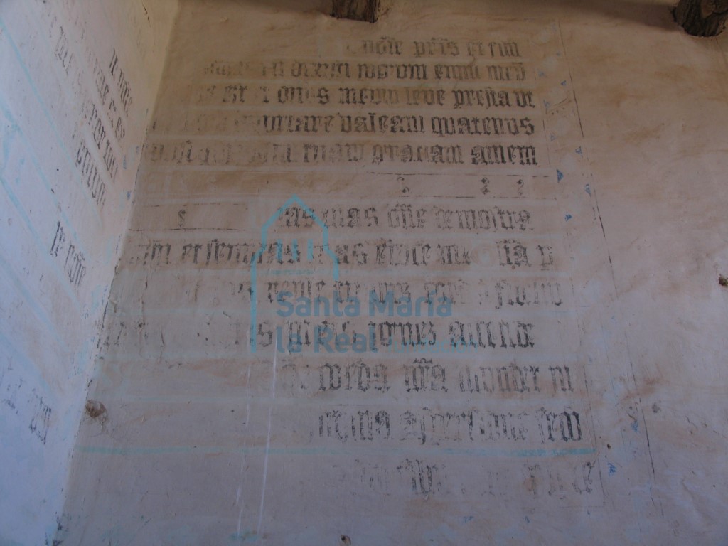 Inscripciones en el interior