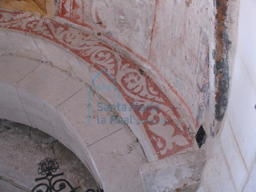 Detalle del arco triunfal interior