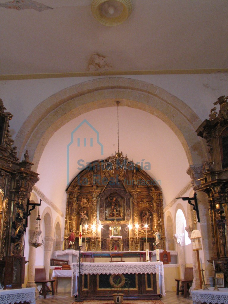 Vista del interior de la cabecera