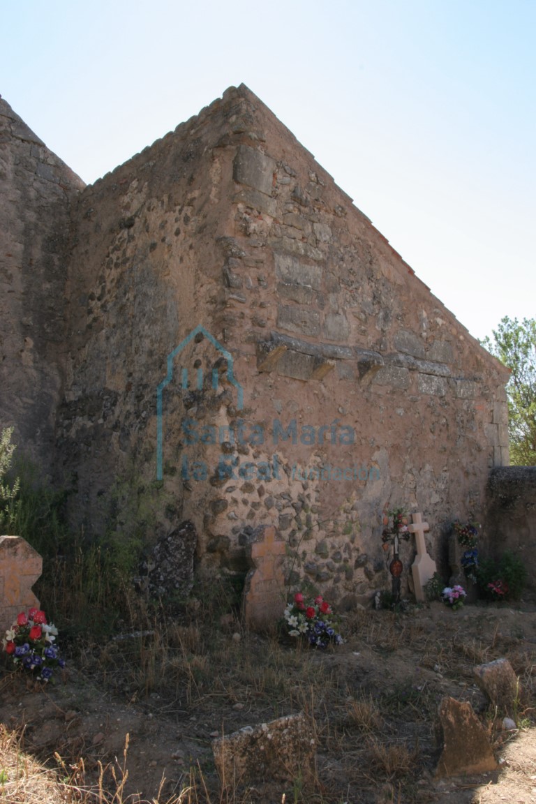 Vista del cementerio en el lado norte