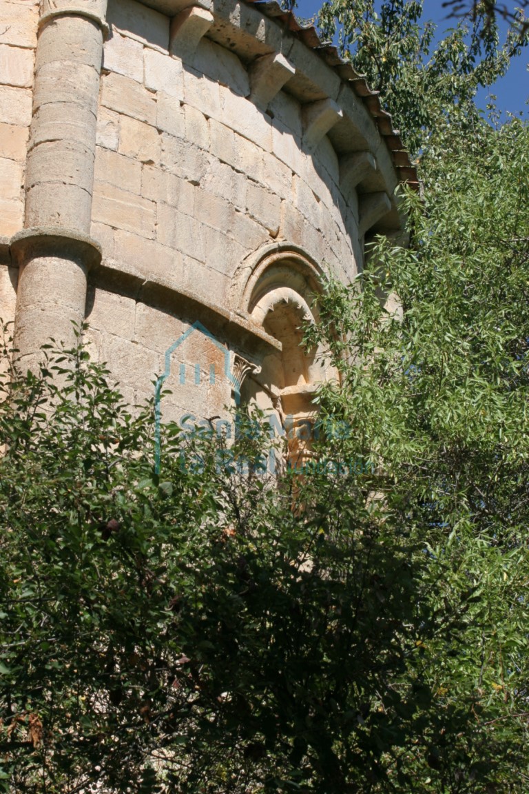 Ventana absidal