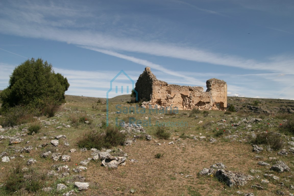 Vista de la ermita desde el sudoeste