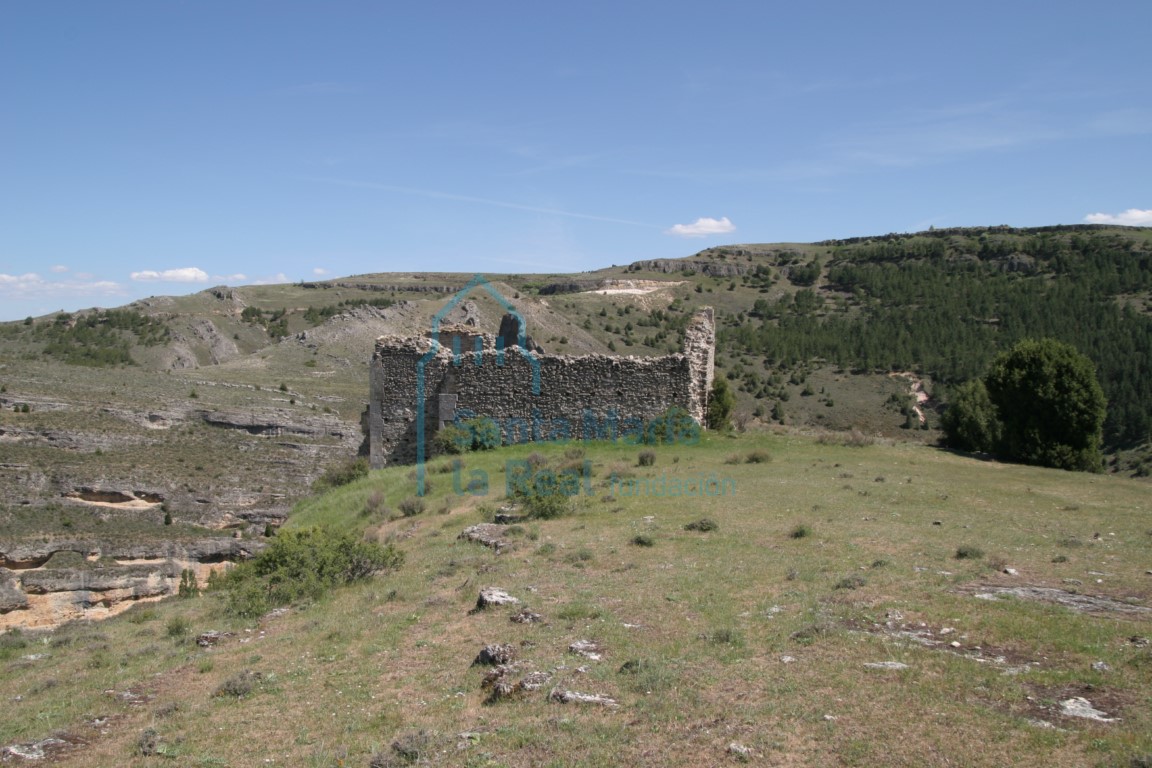 Vista exterior de la ermita desde el noroeste