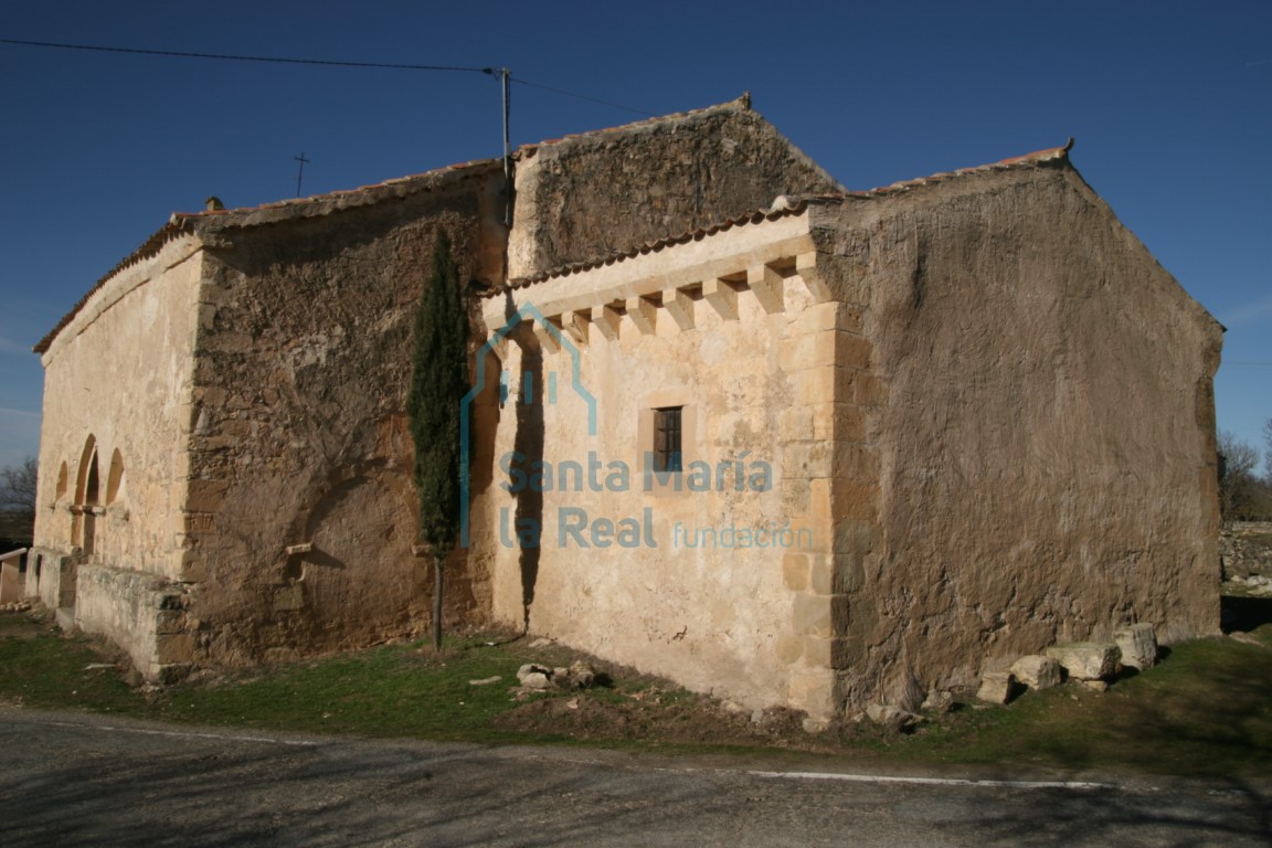 Exterior desde el sudeste
