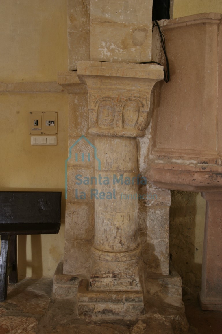 Columnas del arco fajón