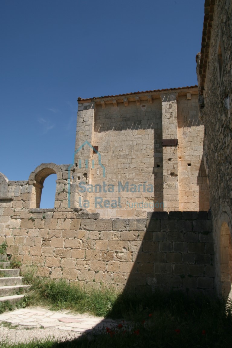 Vista de la fachada meridional