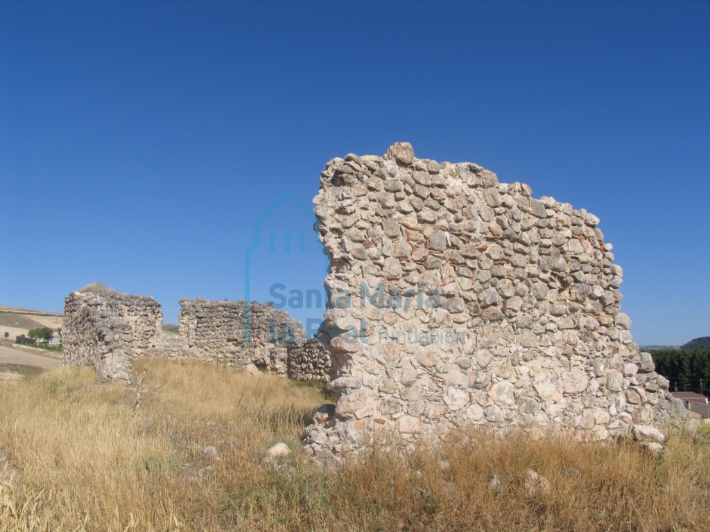 Vista exterior de las ruinas
