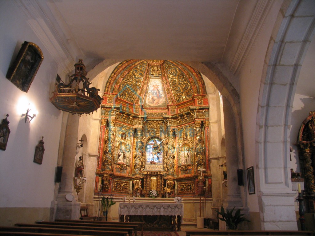 Interior de la nave