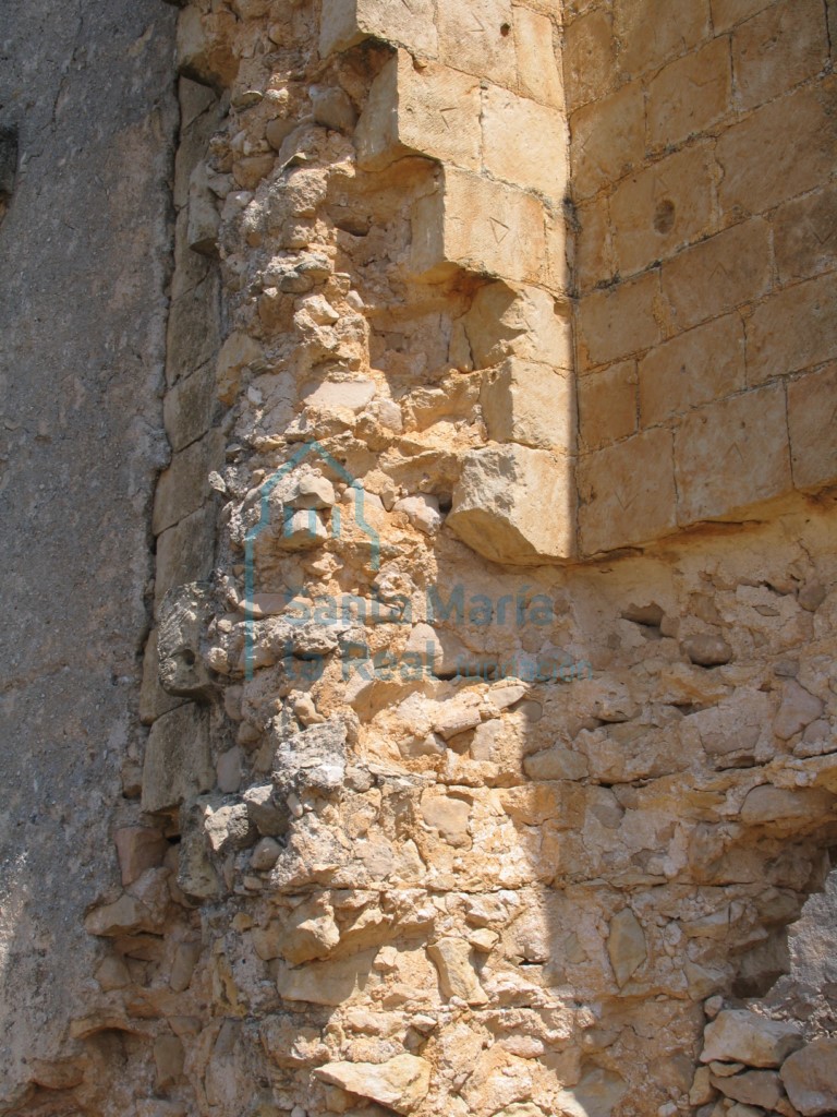 Detalle de los restos de la ermita