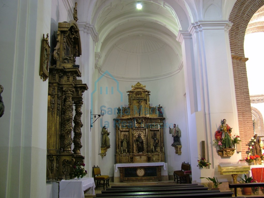 Interior del ábside norte Interior del ábside norte