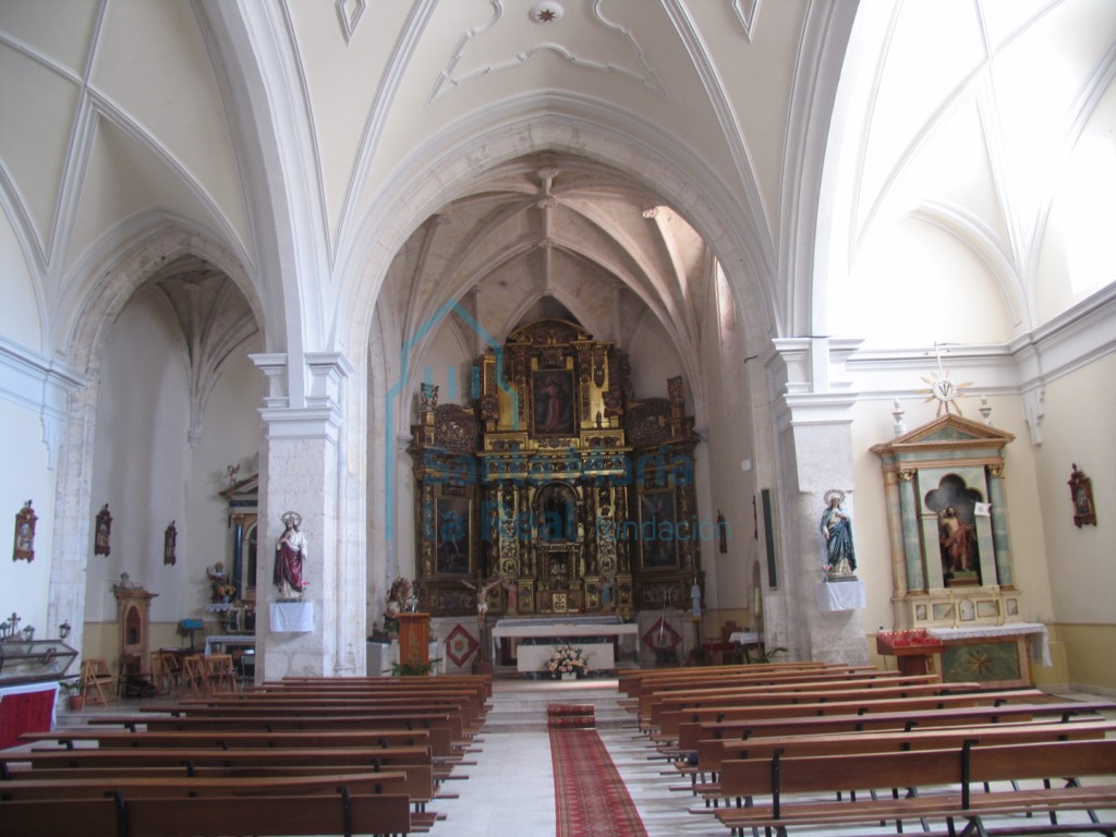 Interior de la nave