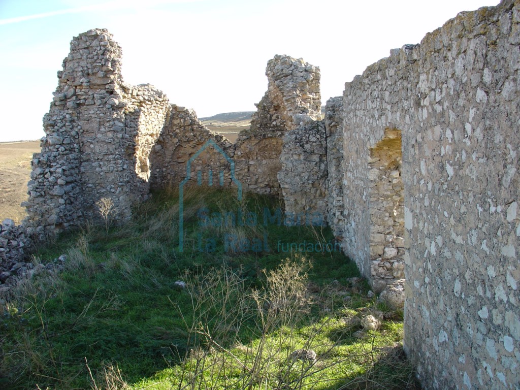 Interior de las ruinas