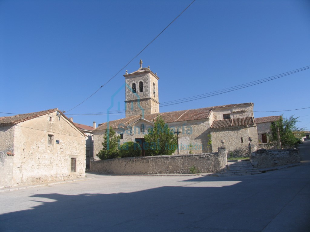 Exterior de la iglesia
