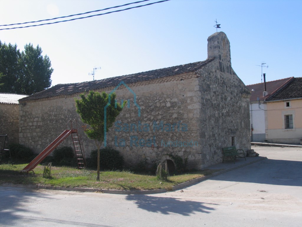Vista de la ermita desde el noroeste