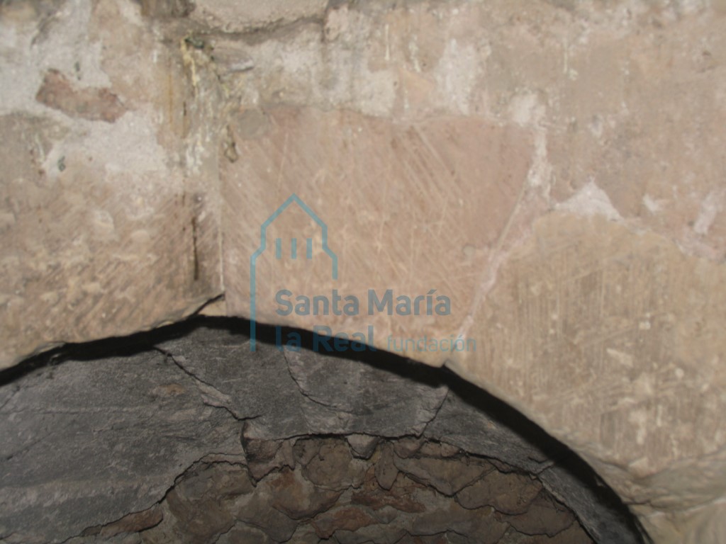 Arco de acceso al cuerpo superior de la torre