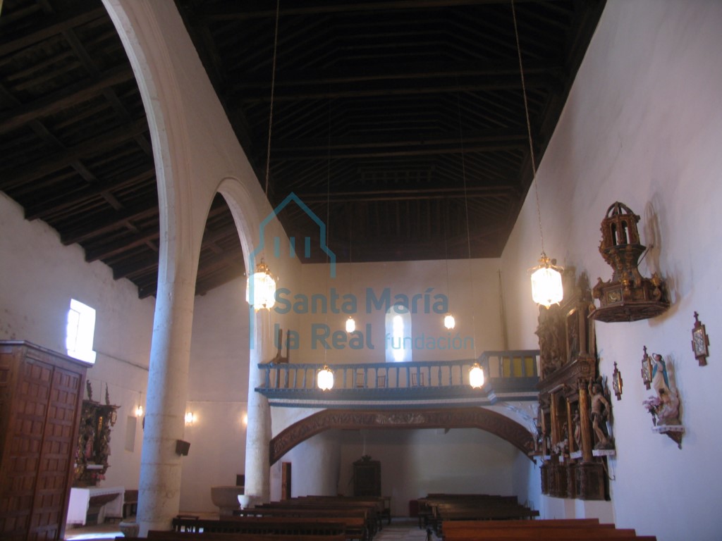 Interior de la iglesia