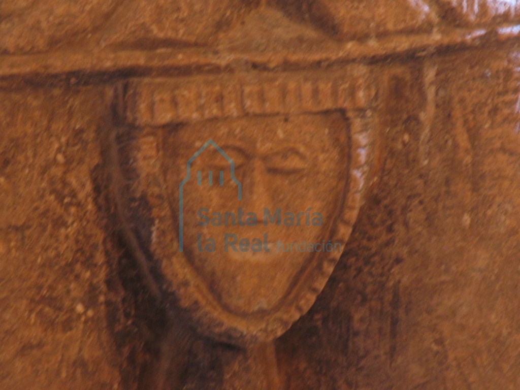 Detalle de la pila bautismal