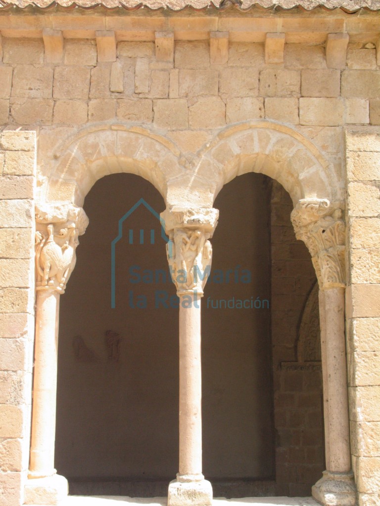 Arquerías del pórtico