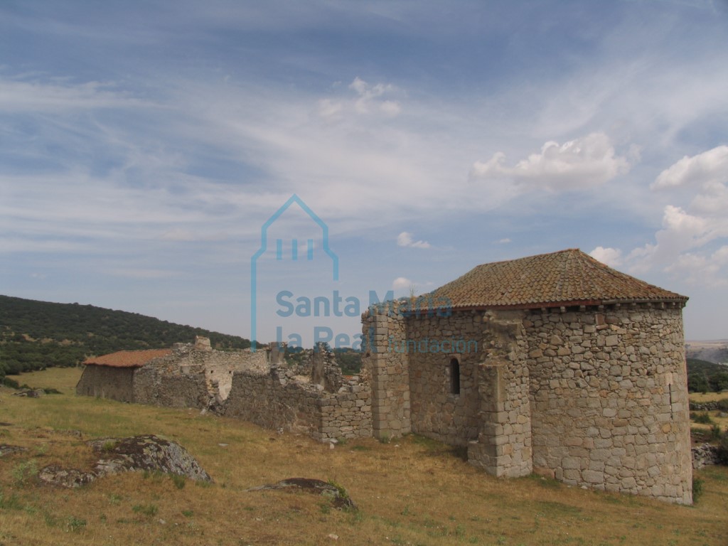 Vista de la ermita desde el sudeste