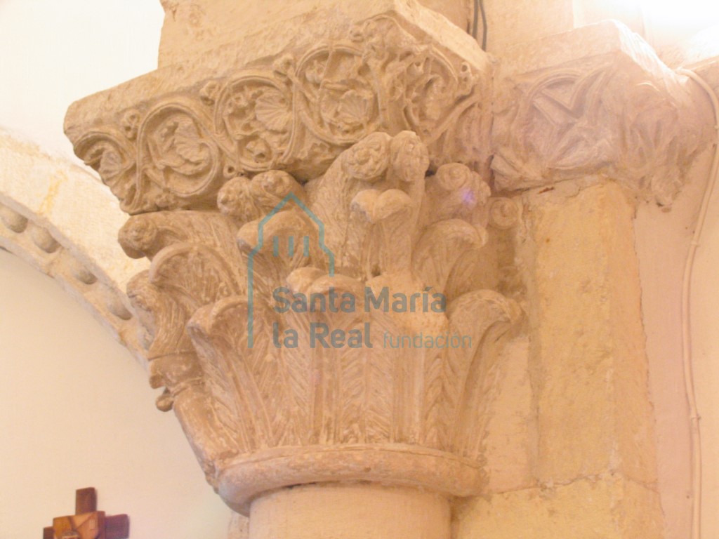 Capitel del arco triunfal. Lado del evangelio