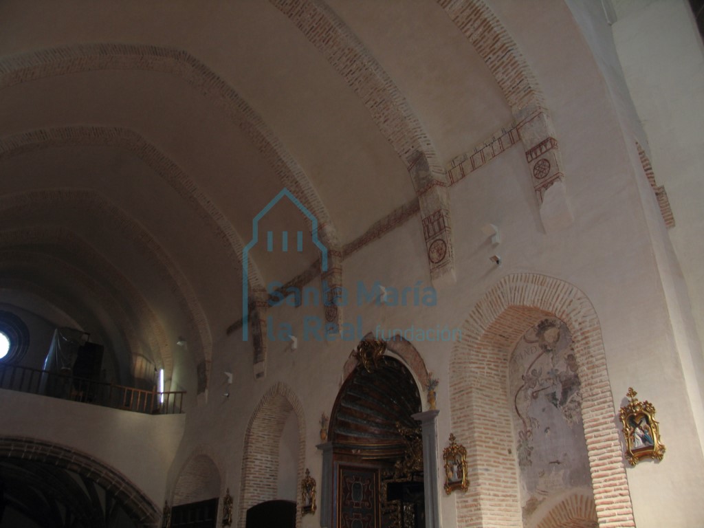 Interior de la nave