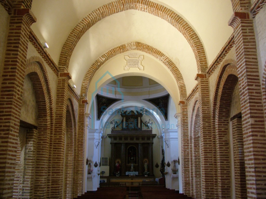 Interior de la nave