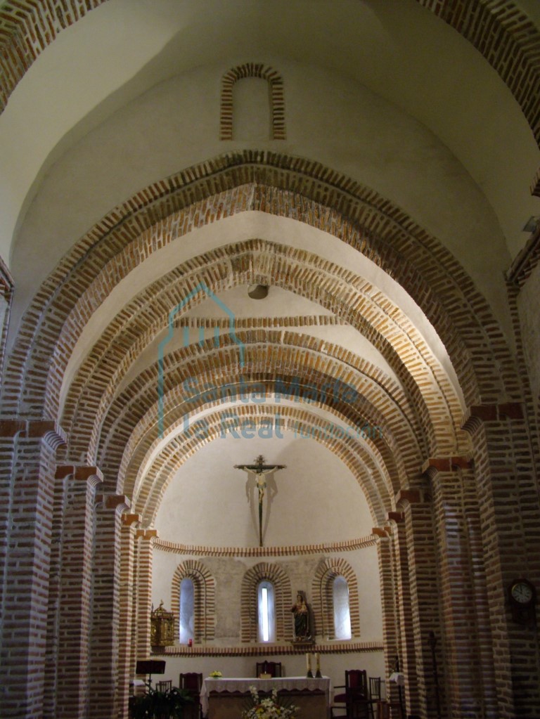 Interior de la nave