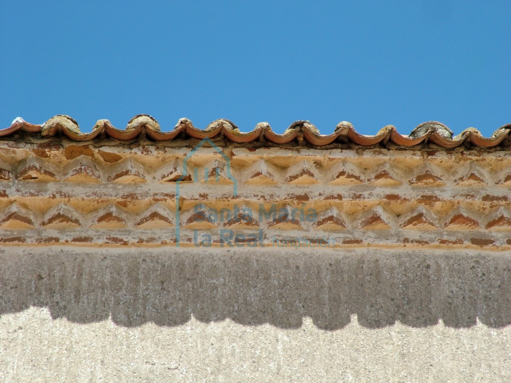 Detalle de la cornisa