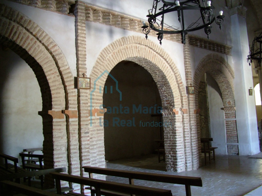 Interior de las naves